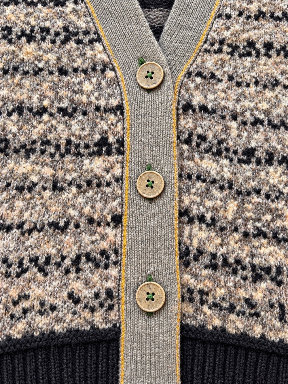 Pilcro By Anthropologie Mash-Up V-Neck Cardigan Sweater Size Small - Picture 2 of 6